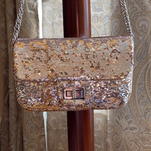 🔥Street Level Gold/Silver Movable Sequins Bag - REDUCED🔥